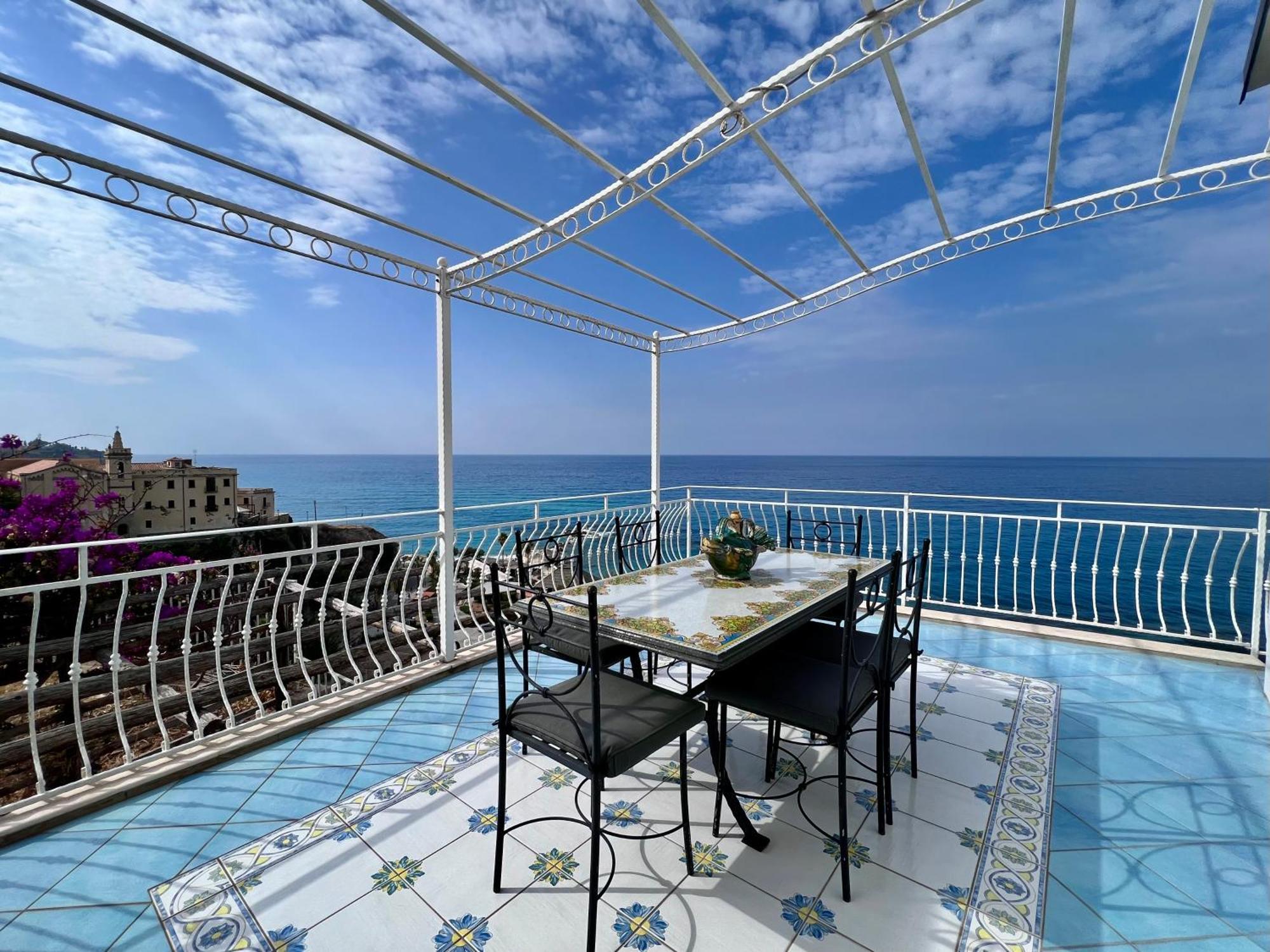 Bella Tropea Suite Exterior foto