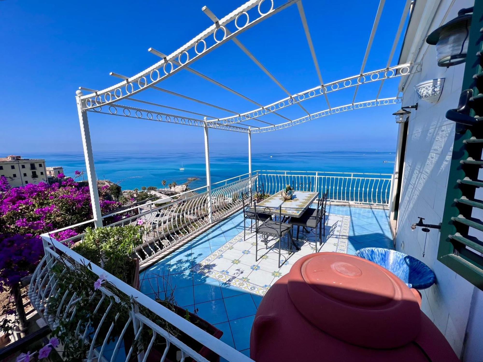 Bella Tropea Suite Exterior foto